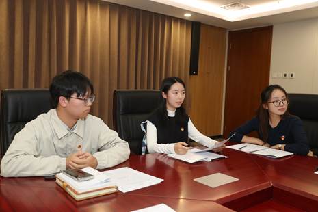 e749afbbb3f7f0c2f452376d9179286a