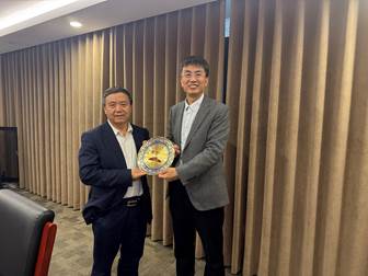 fac718b2651f04555e8d5836f4c43da