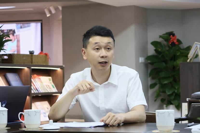 a4deb93132389cfb853bdf81d6d0453