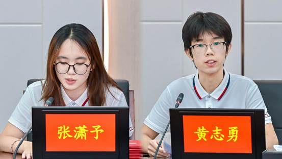 7403061eb0fcda0f82748cbc1e4fa2c6